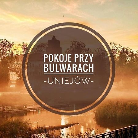 Pokoje Przy Bulwarach Uniejow Luaran gambar